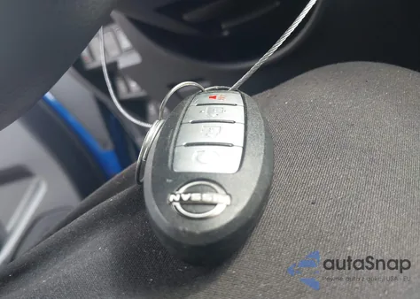 2024 Nissan Frontier Pro-4X 4X4 z USA, uszkodzony, nr VIN 1N6ED1EK1RN656909